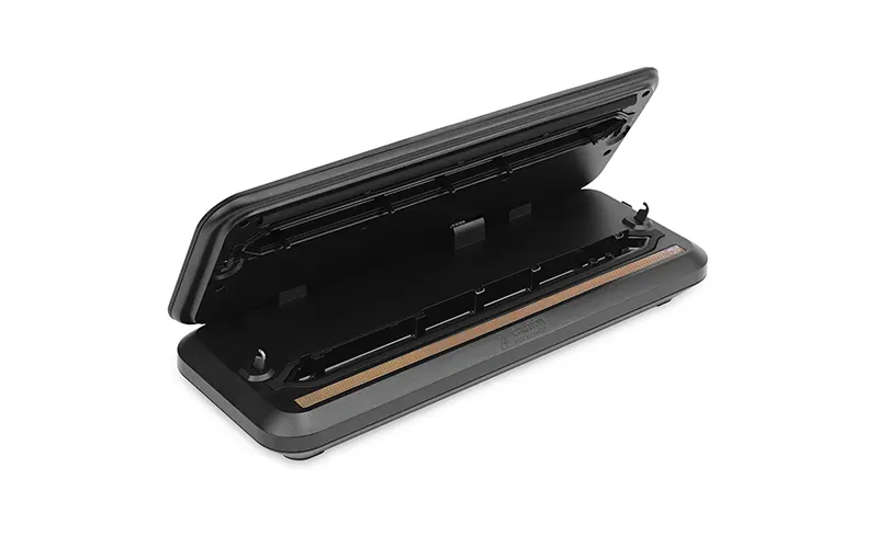 vacuum sealer with cutter